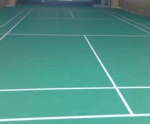 開會討論，為了更好服務于運動地膠客戶