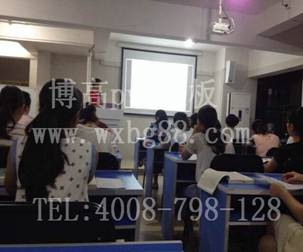 騰方教室PVC塑膠地板走進雙翼培訓學校