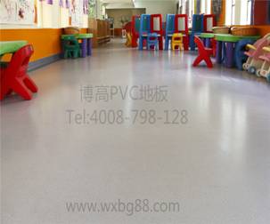 暑假學校地面翻新季，您了解騰方吸音塑膠地板了嗎？