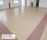 PVC地板遇潮濕易損壞，間歇通風能有效排除濕氣