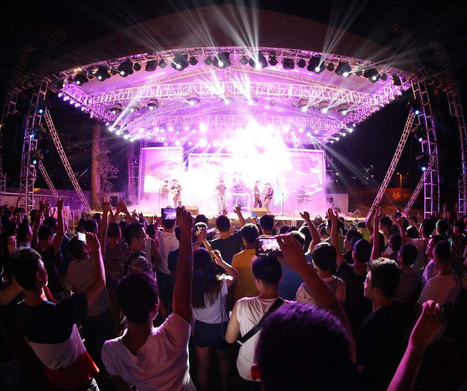 舞臺地膠安裝時應注意哪些問題？