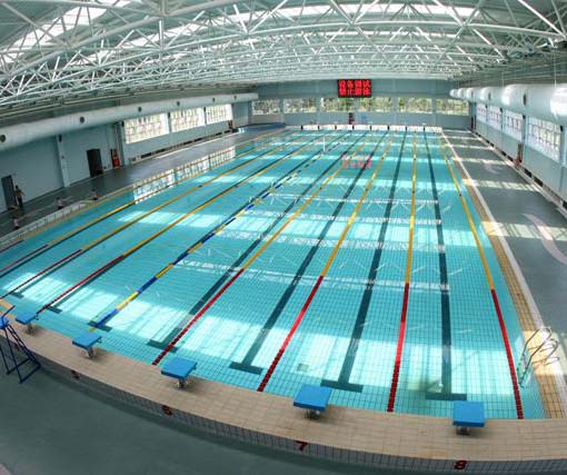 騰方提醒:道路千萬(wàn)條,防滑第一條。防滑不到位,親人兩行淚