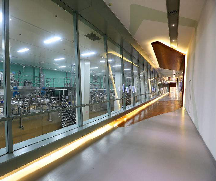 多年專業安裝經驗的師傅告訴你PVC地板上墻怎么安裝（上）