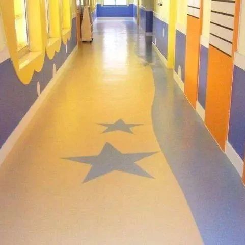 塑膠地板都有什么材料組成?