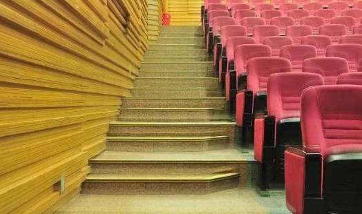 電影院PVC塑膠地板代替地毯徹底解決衛生問題