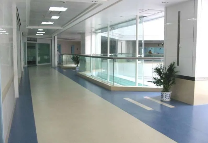 PVC地板最常見的鋪裝固定方式,有最簡單的,也有最規(guī)范的!