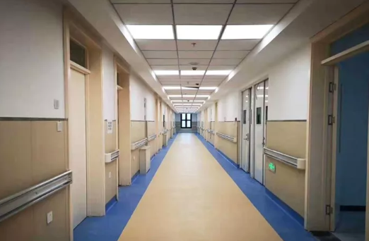 你的“常識(shí)”都錯(cuò)了——關(guān)于PVC地板(塑膠地板)認(rèn)識(shí)的誤區(qū)