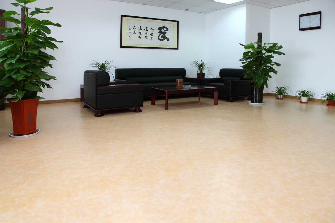 塑膠地板為您營造舒適的辦公環境【騰方PVC地板】