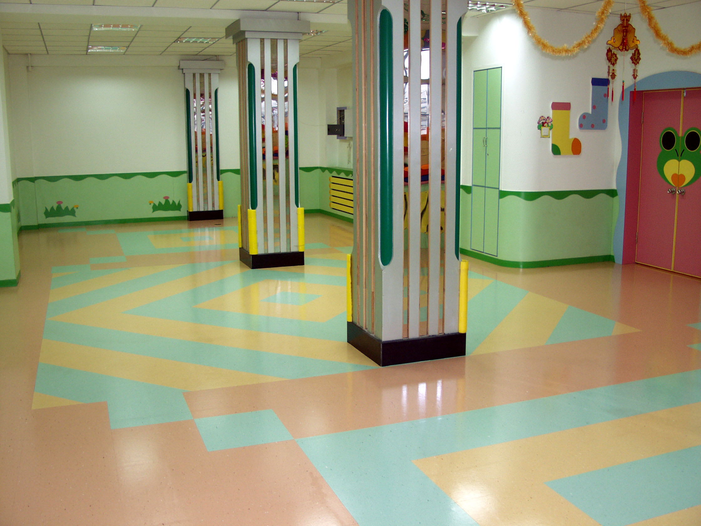 塑膠地板的維修保養方法【騰方PVC地板】