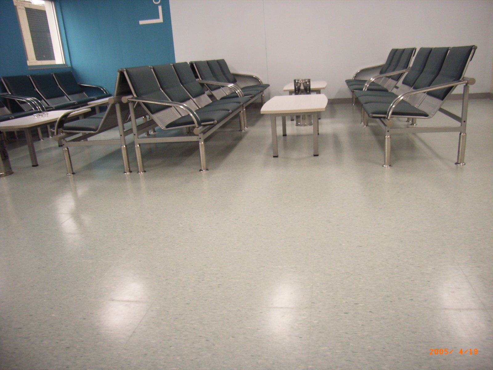 如何選擇優質的PVC地板【騰方PVC地板】