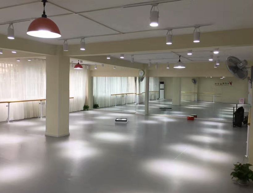 沒有UV層的舞蹈專業地膠【騰方PVC地板】